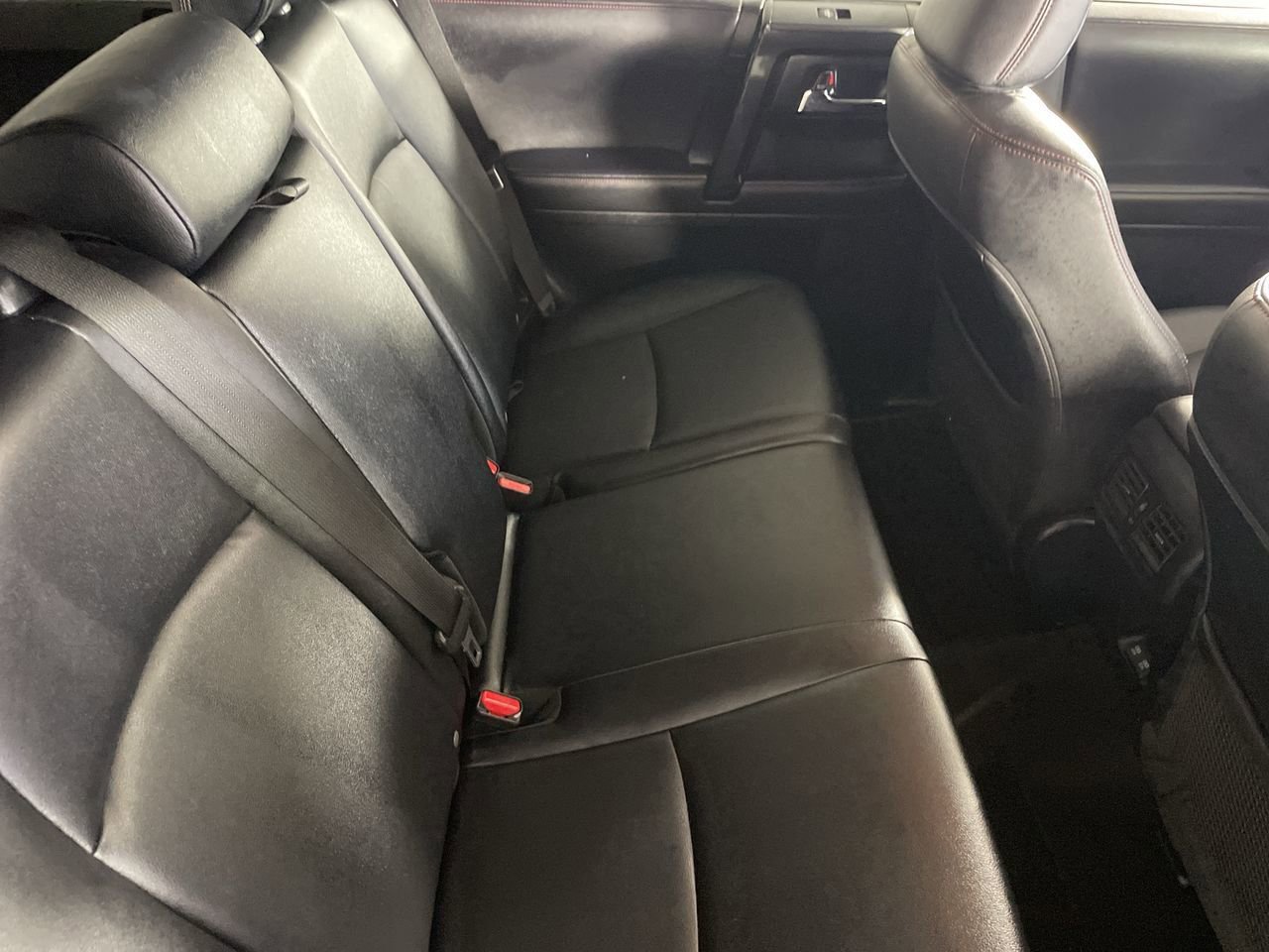 Used 2022 Toyota 4Runner TRD Off-Road Premium w/ Moonroof Package AWD/4WD image 23