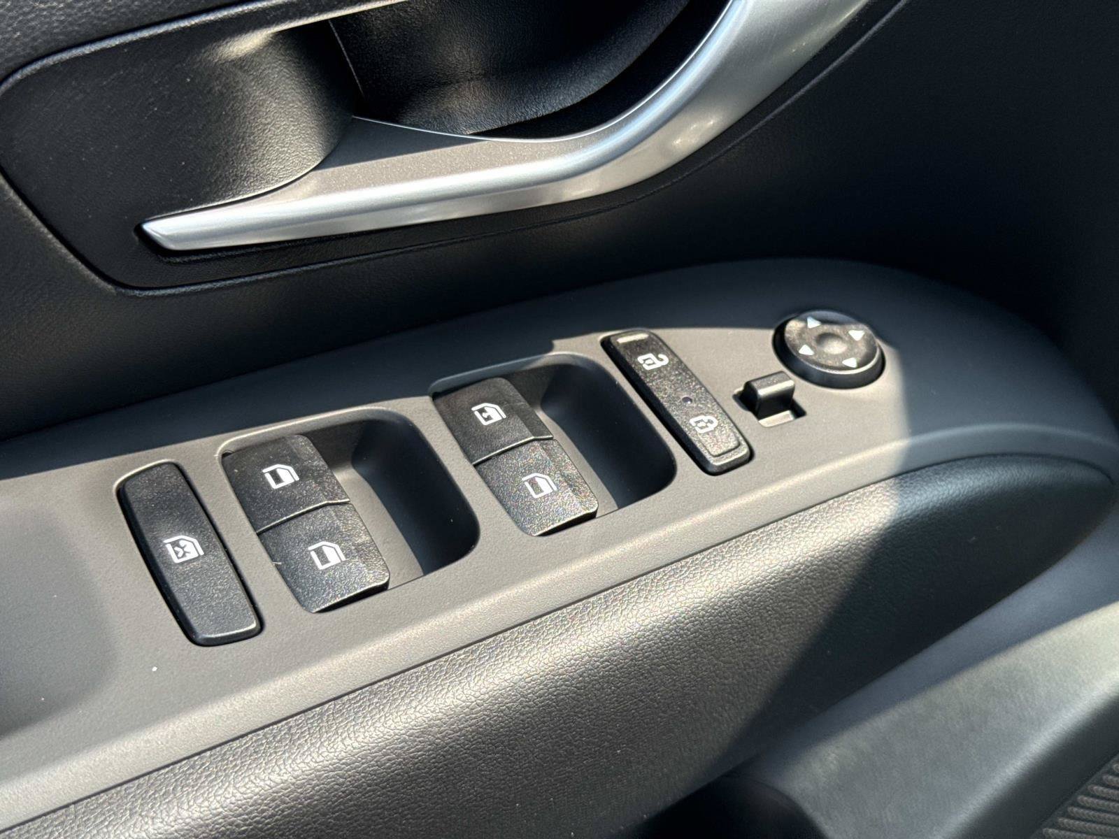 Certified 2023 Hyundai Tucson SE AWD/4WD image 16