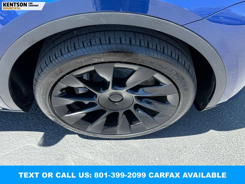 Used 2024 Tesla Model Y Long Range AWD/4WD image 14