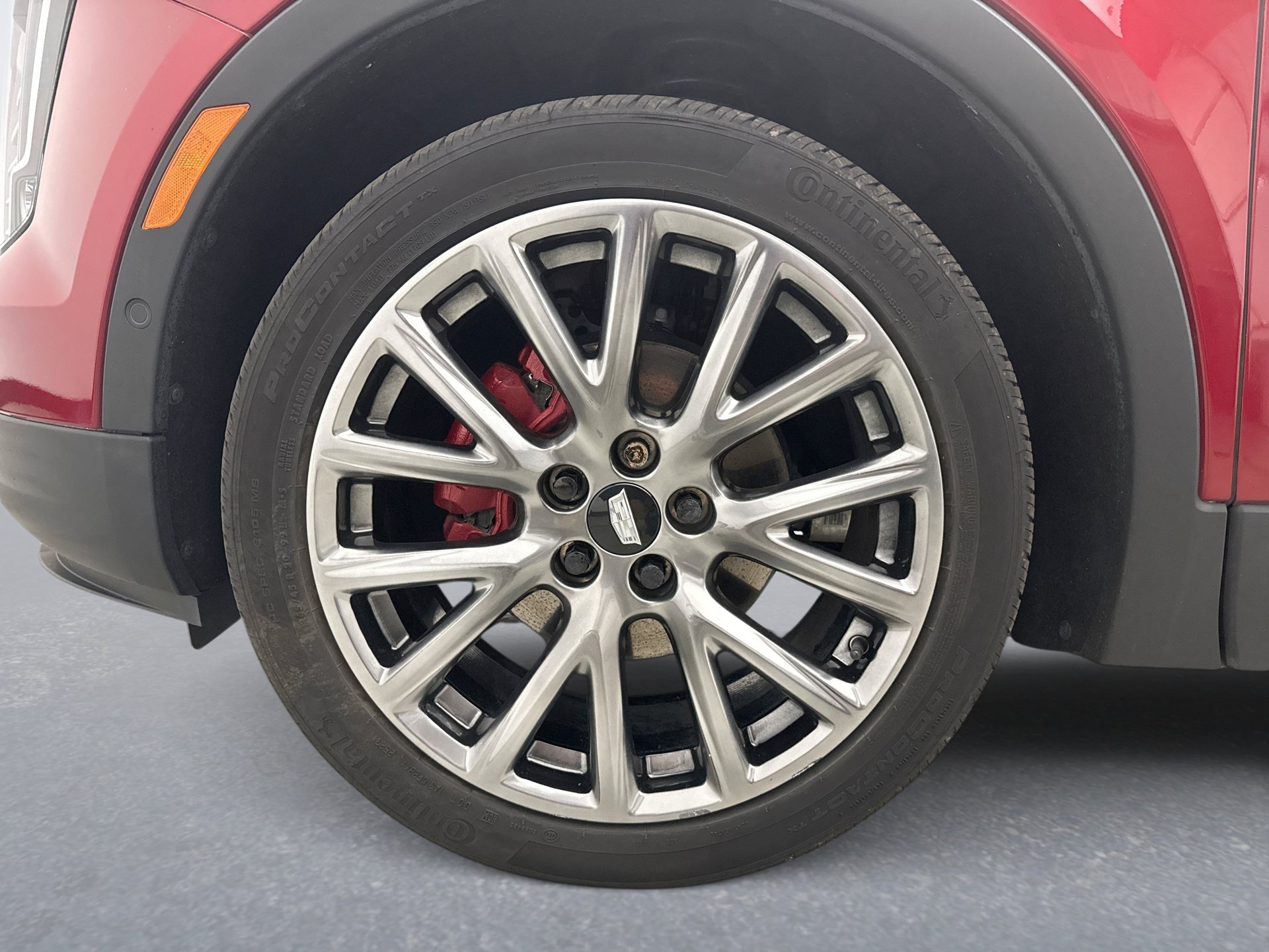 Used 2021 Cadillac XT4 Sport AWD/4WD image 27