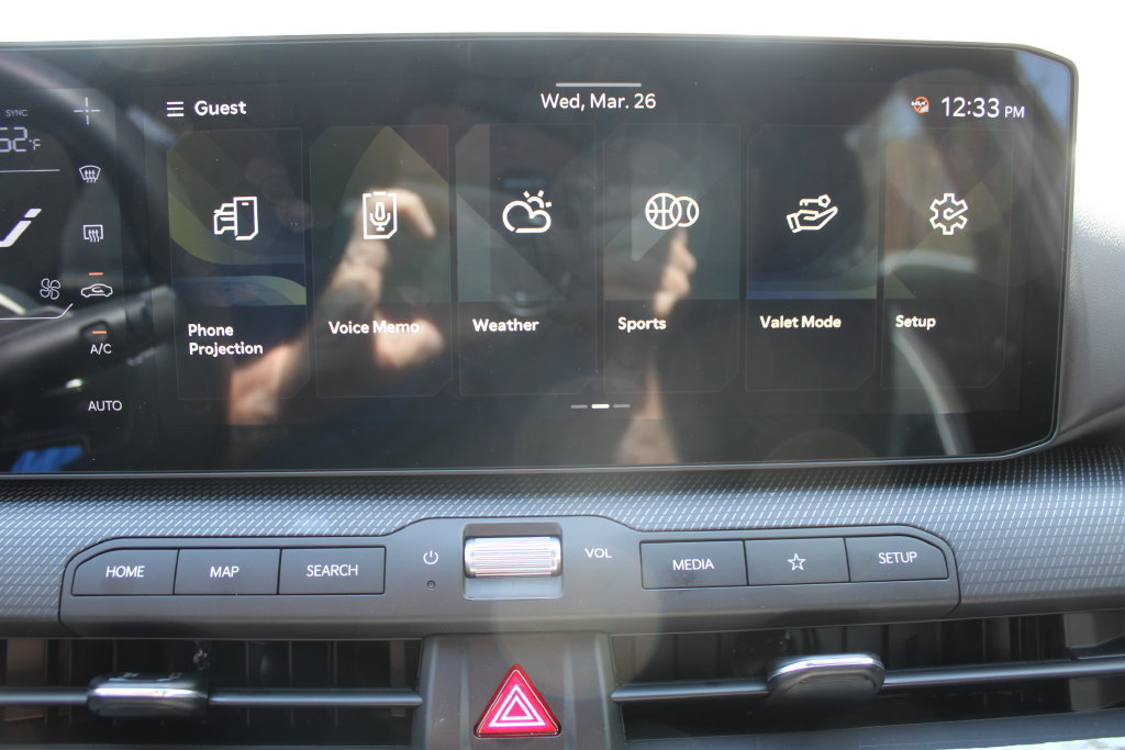 New 2026 Kia K4 GT-Line Turbo w/ GT-Line Sunroof Package FWD image 41