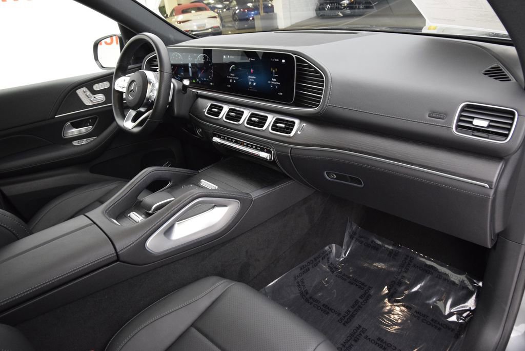 Certified 2023 Mercedes-Benz GLS 450 4MATIC image 15