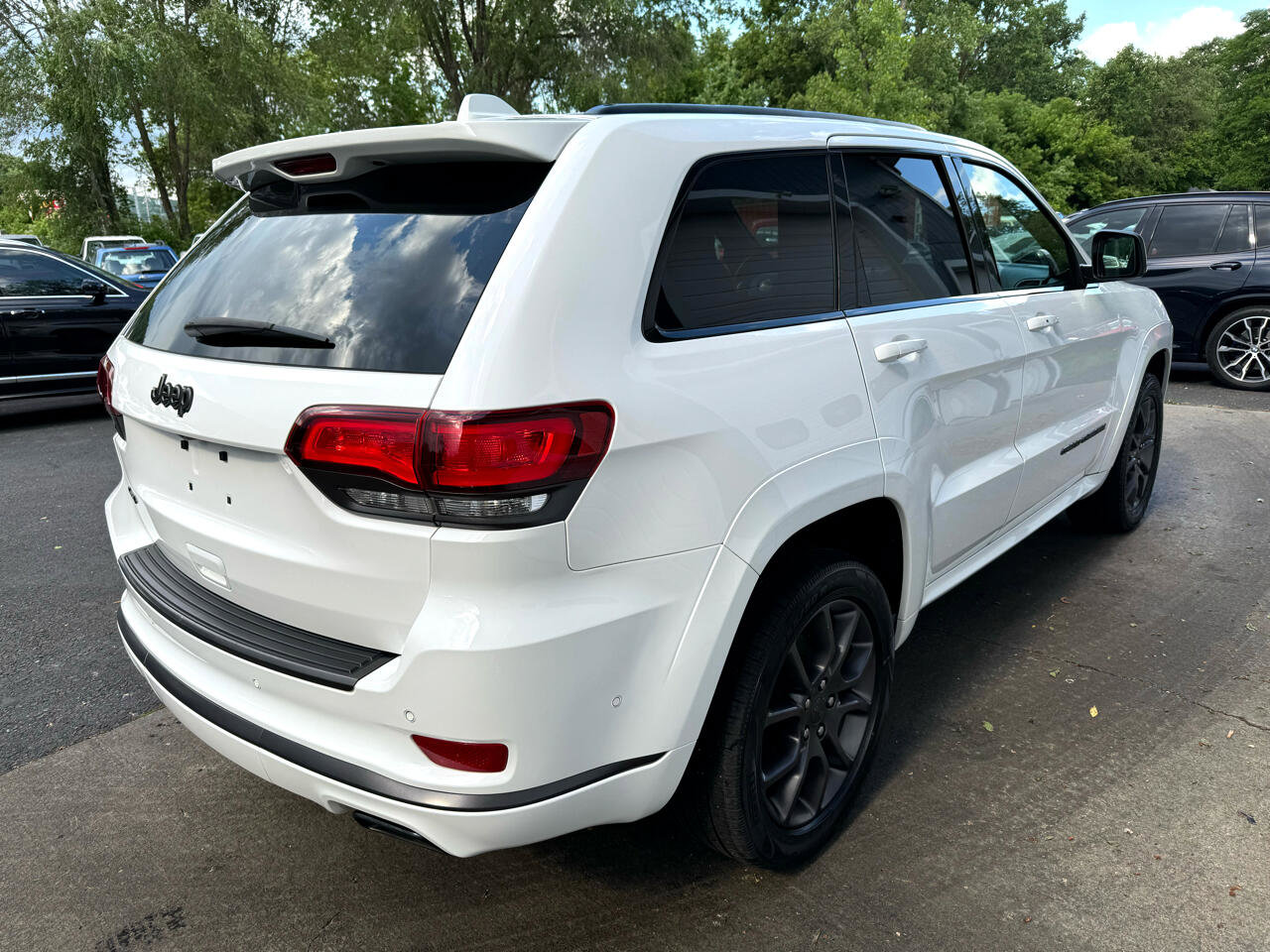 Used 2020 Jeep Grand Cherokee High Altitude image 4
