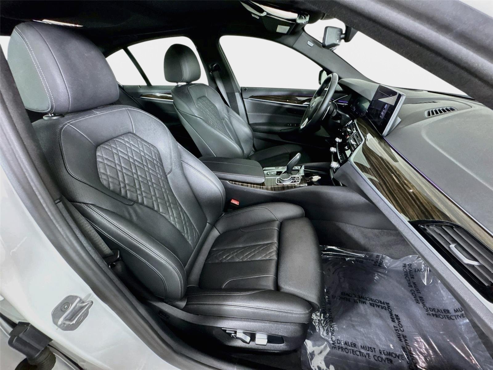 Used 2021 BMW 530i w/ Premium Package RWD image 30