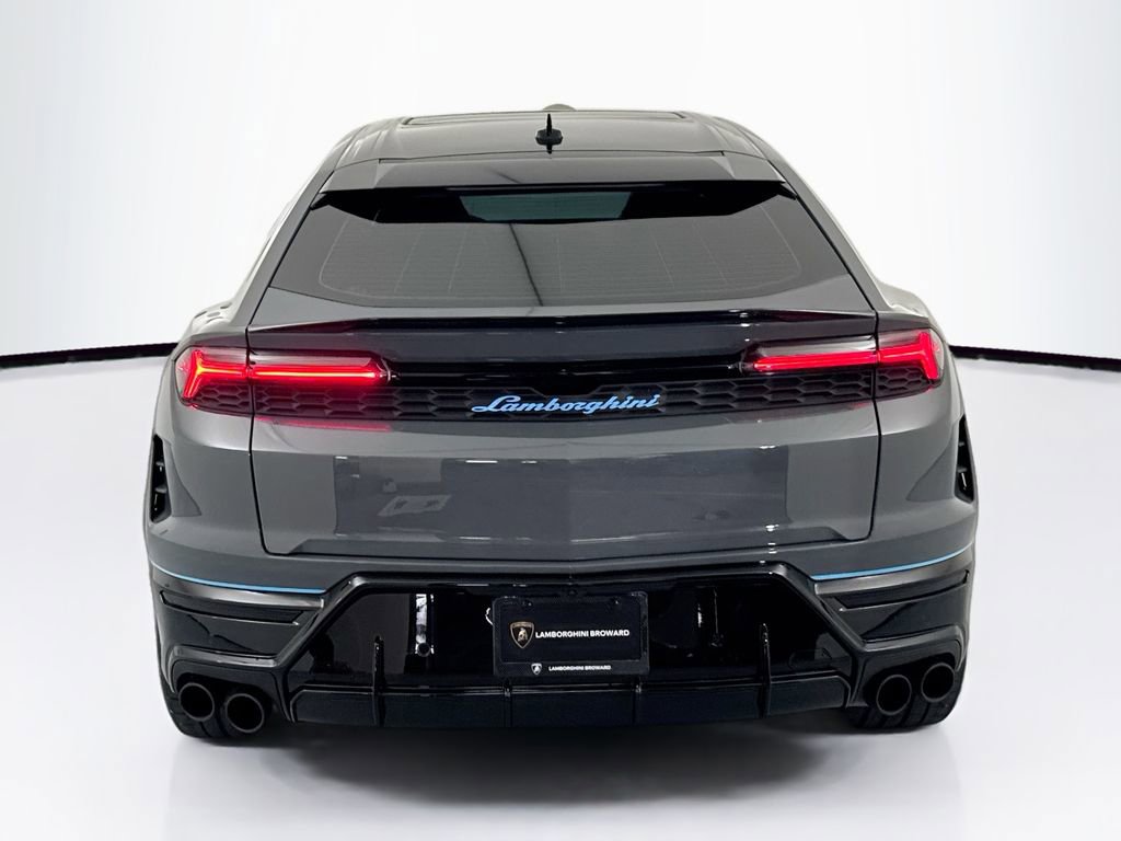 Used 2025 Lamborghini Urus Performante AWD/4WD image 6