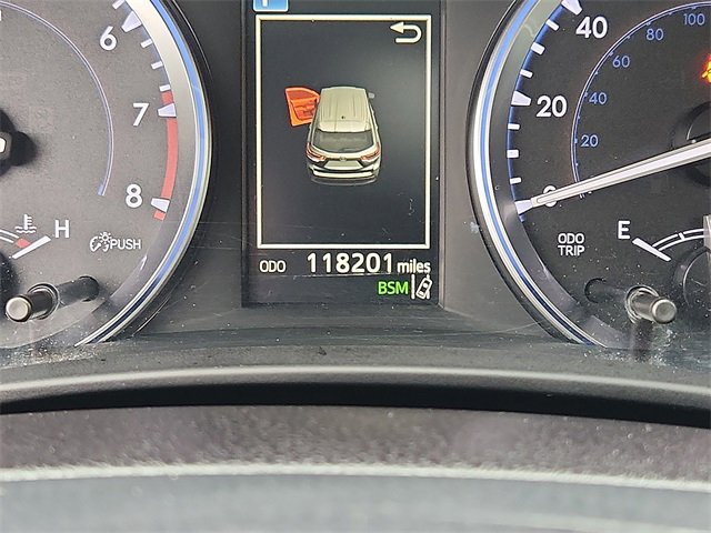 Used 2018 Toyota Highlander XLE image 20
