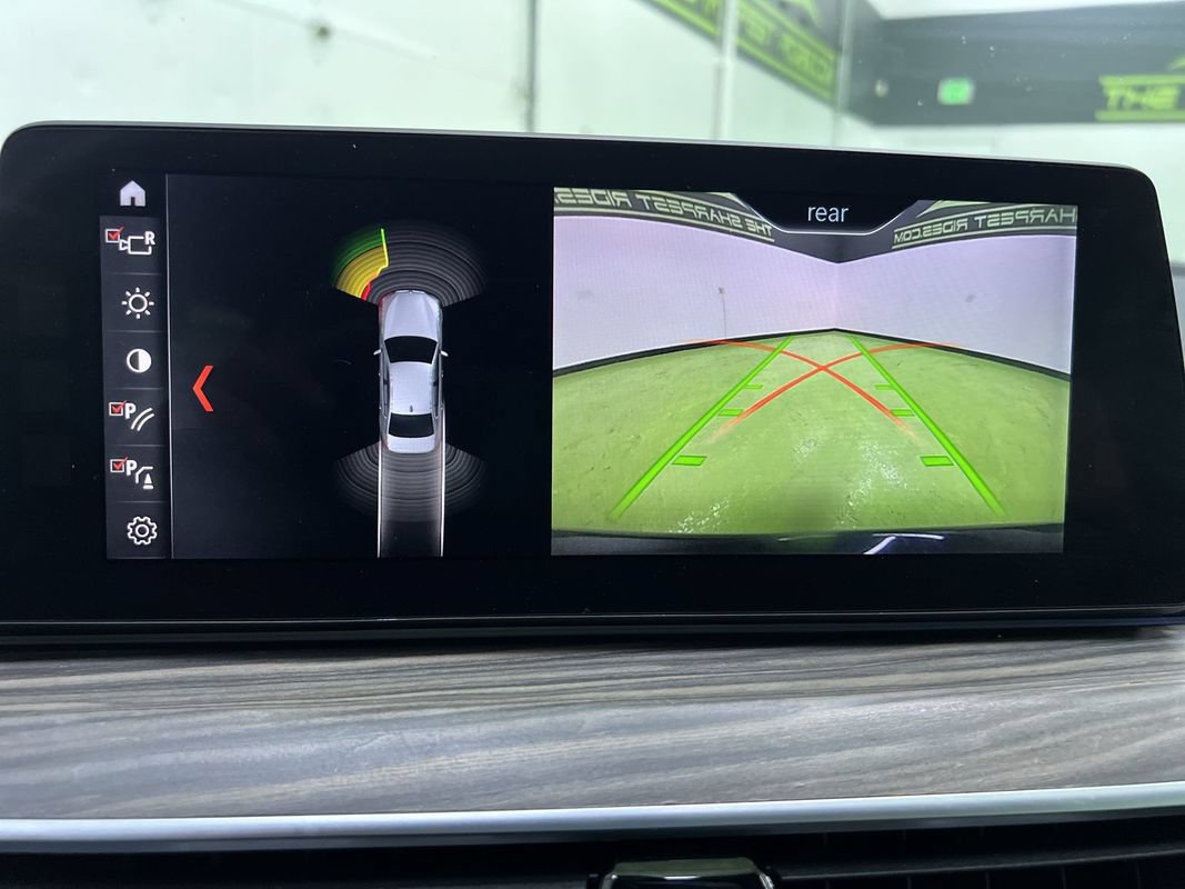 Used 2018 BMW 530e RWD image 22