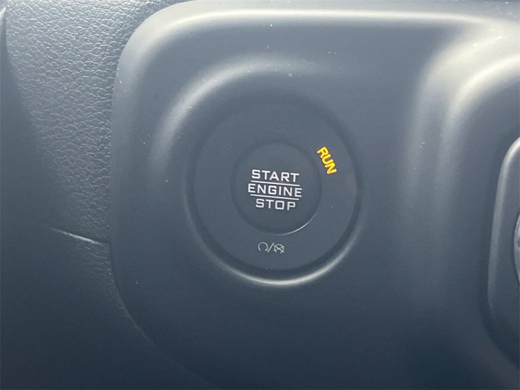 Used 2021 Jeep Wrangler Islander image 26