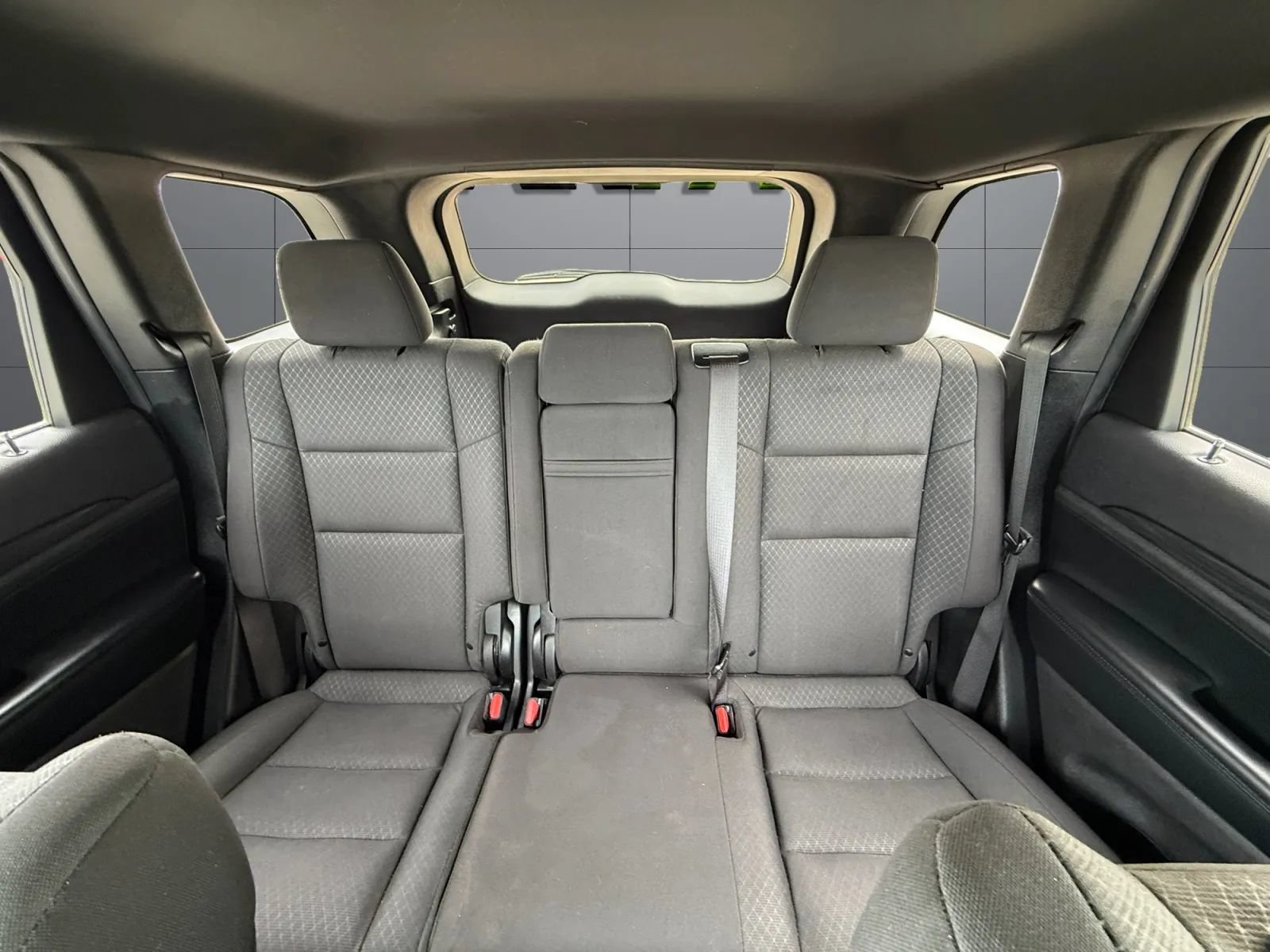Used 2019 Jeep Grand Cherokee Laredo AWD/4WD image 39