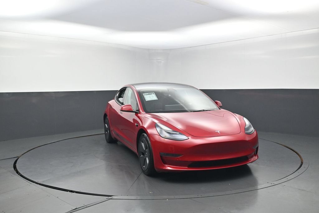 Used 2022 Tesla Model 3 Long Range AWD/4WD image 4