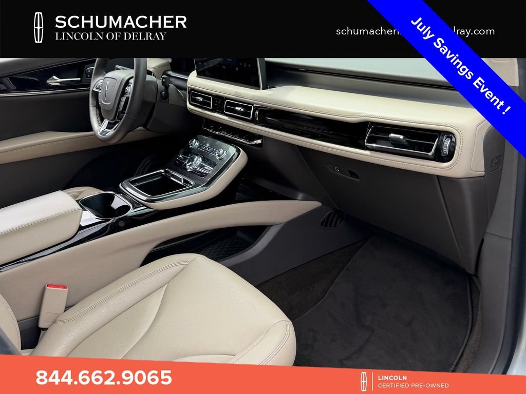 Certified 2022 Lincoln Nautilus FWD image 17
