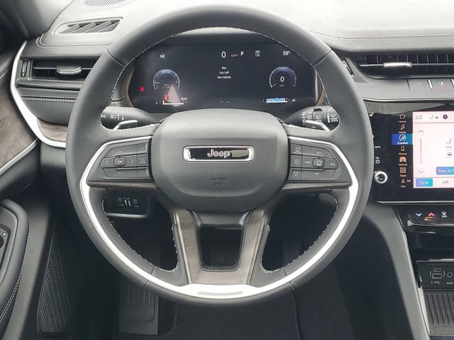 New 2026 Jeep Grand Cherokee Altitude AWD/4WD image 14