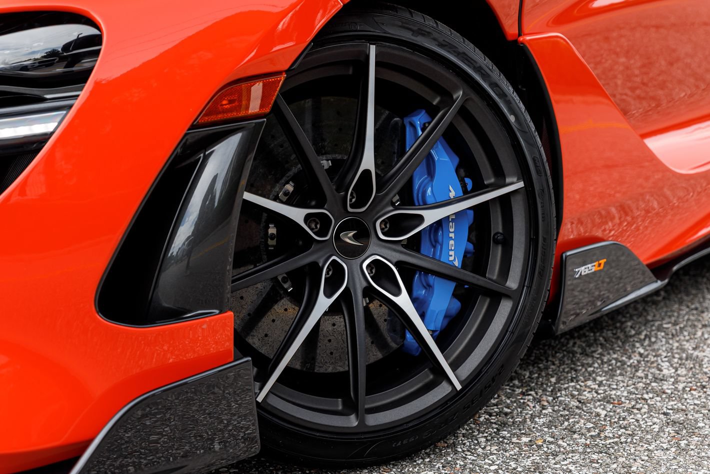 Used 2021 McLaren 765LT RWD image 53