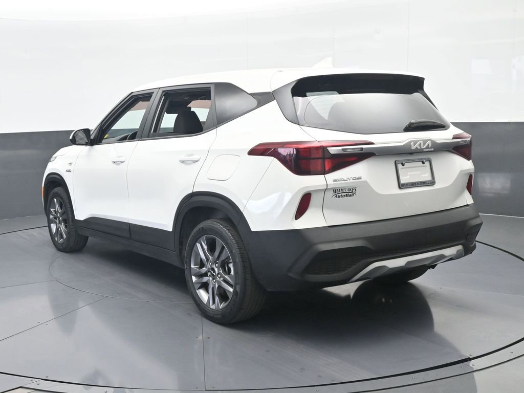 Used 2022 Kia Seltos LX image 4