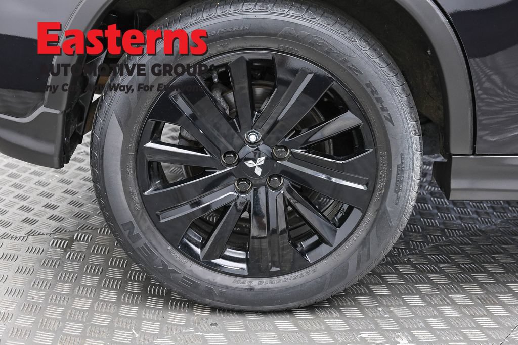 Used 2023 Mitsubishi Outlander Sport LE AWD/4WD image 29