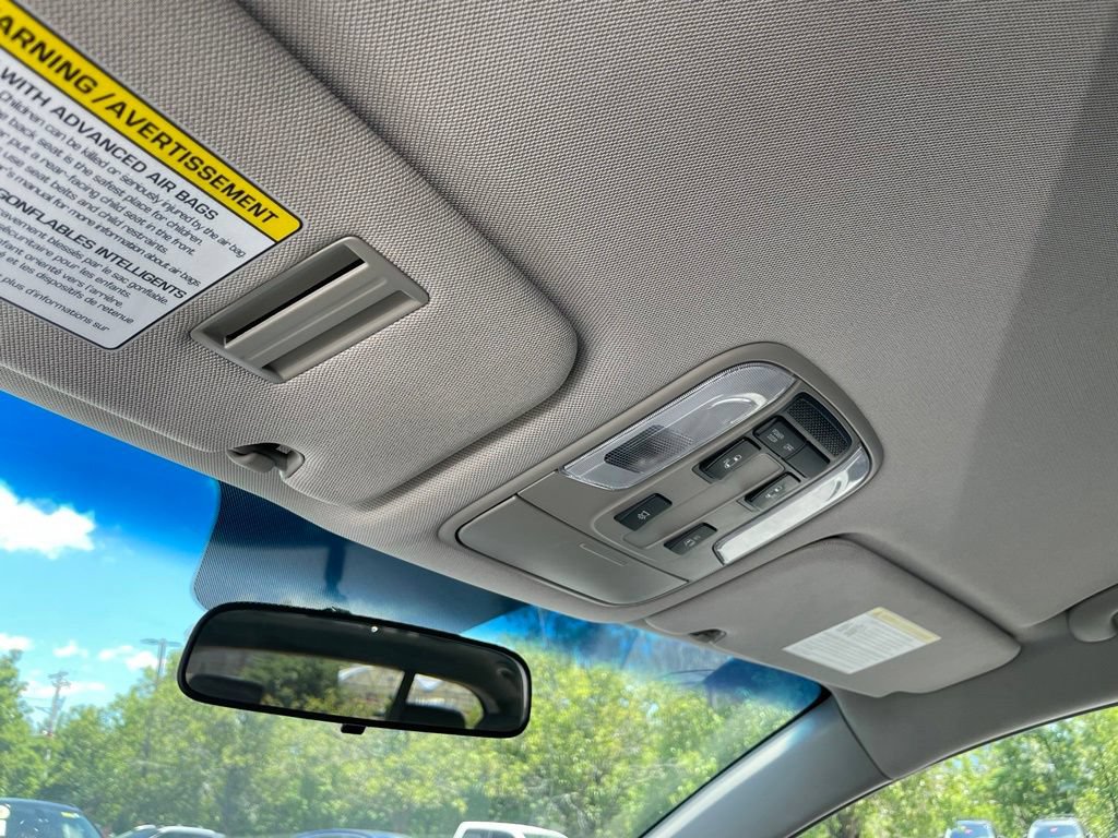 Used 2020 Kia Sedona LX FWD image 26