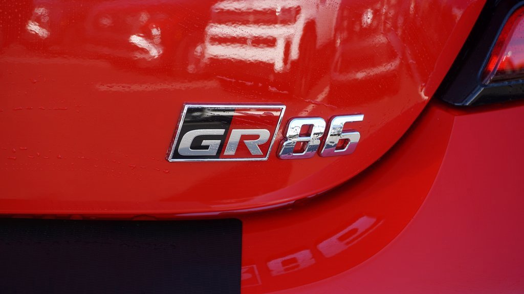 New 2025 Toyota GR86 Premium image 7
