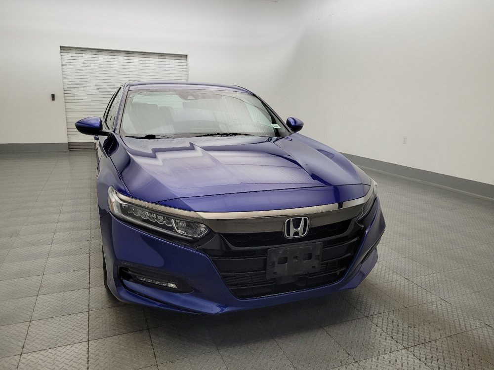 Used 2018 Honda Accord Sport image 14