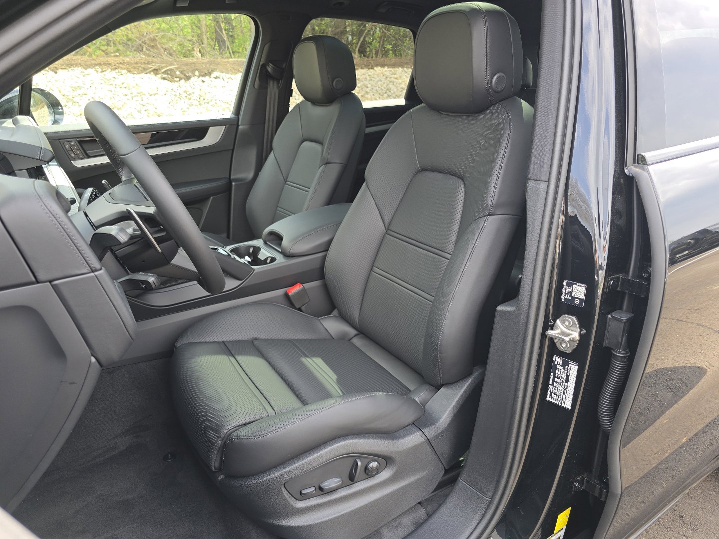 Used 2026 Porsche Cayenne E-Hybrid image 5