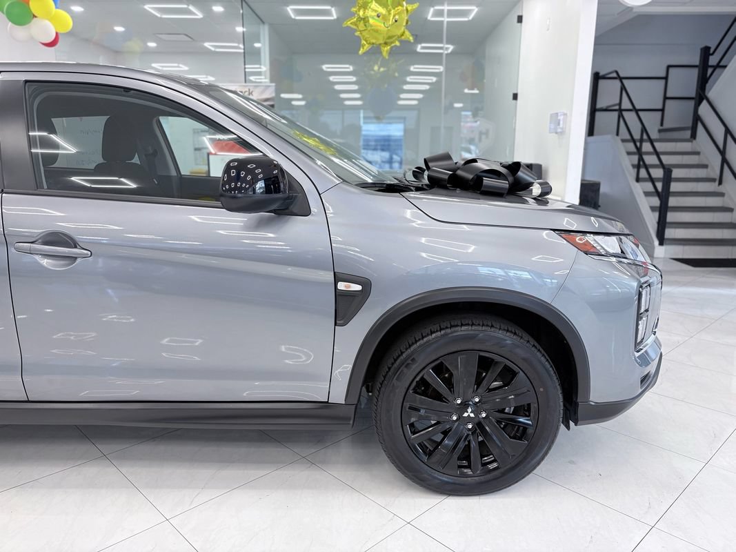 Used 2026 Mitsubishi Outlander Sport LE AWD/4WD image 9