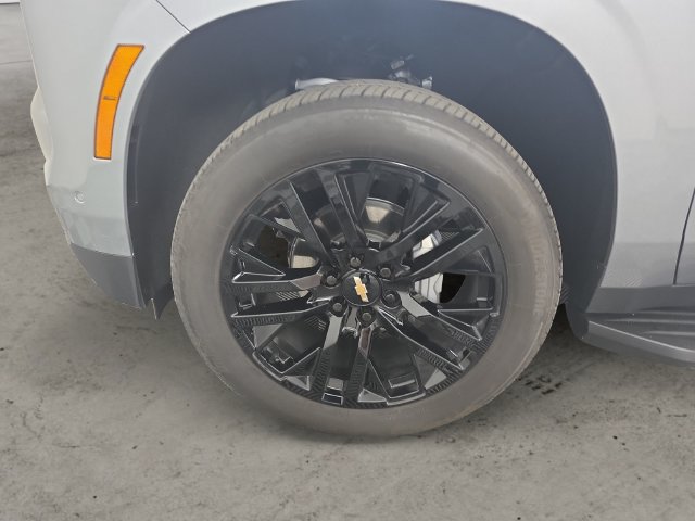 Certified 2026 Chevrolet Tahoe Premier AWD/4WD image 9