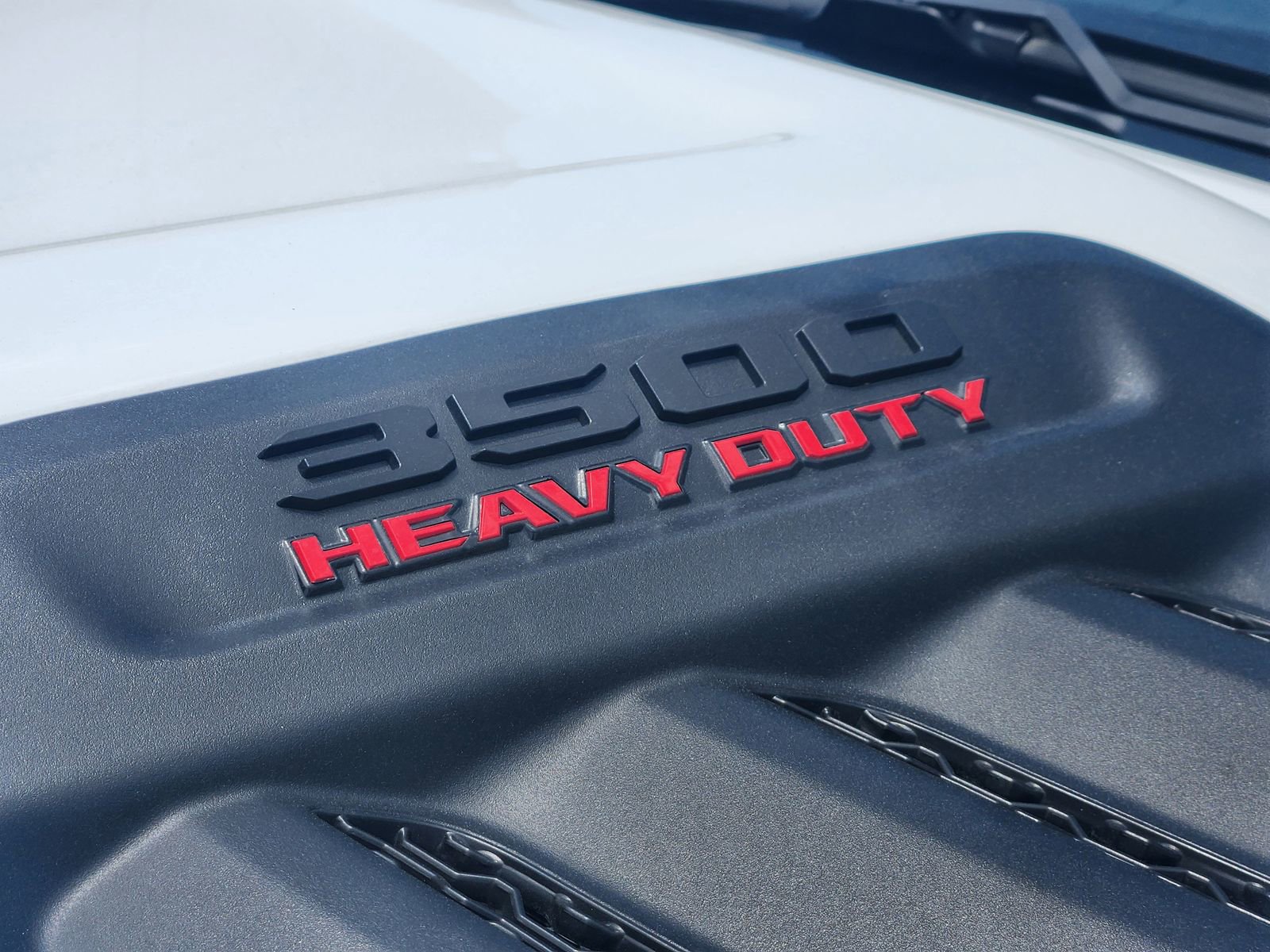 Used 2025 RAM 3500 Laramie w/ Night Edition image 15