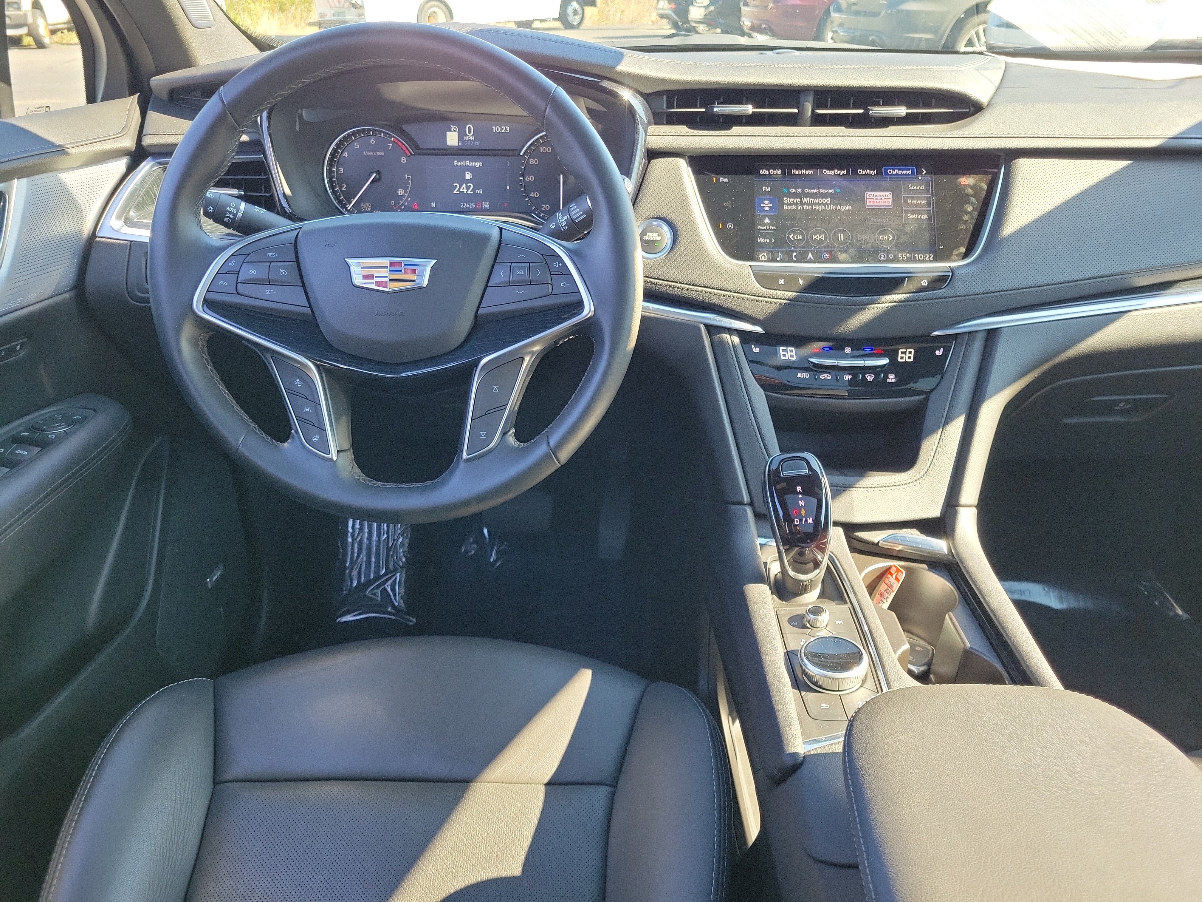 Used 2025 Cadillac XT5 Premium Luxury AWD/4WD image 10