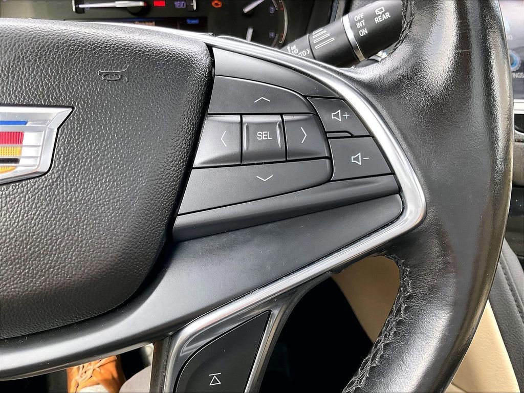 Used 2019 Cadillac XT5 Luxury AWD/4WD image 24