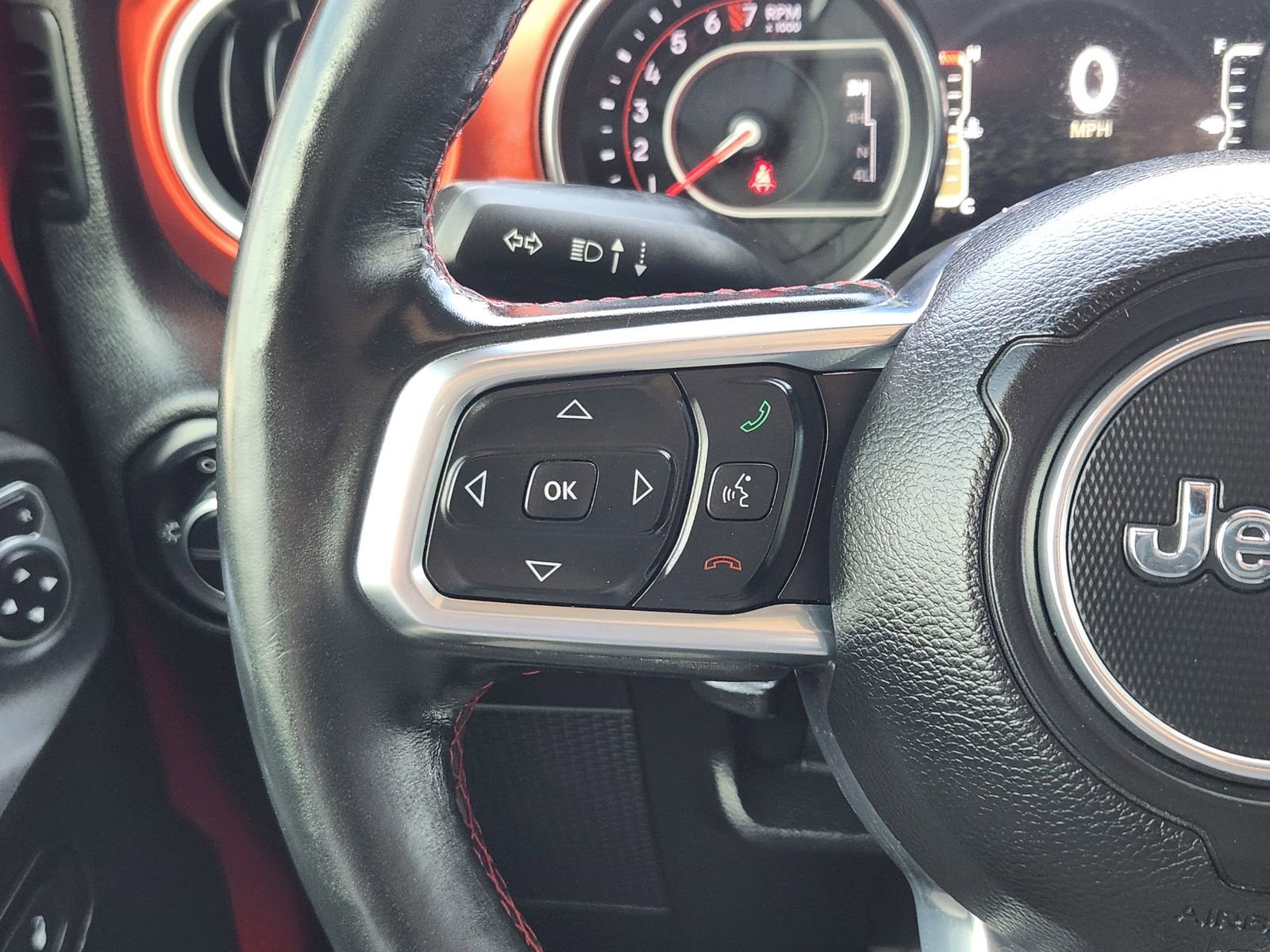 Used 2020 Jeep Gladiator Rubicon AWD/4WD image 33
