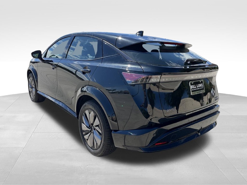Used 2024 Nissan Ariya AWD image 7