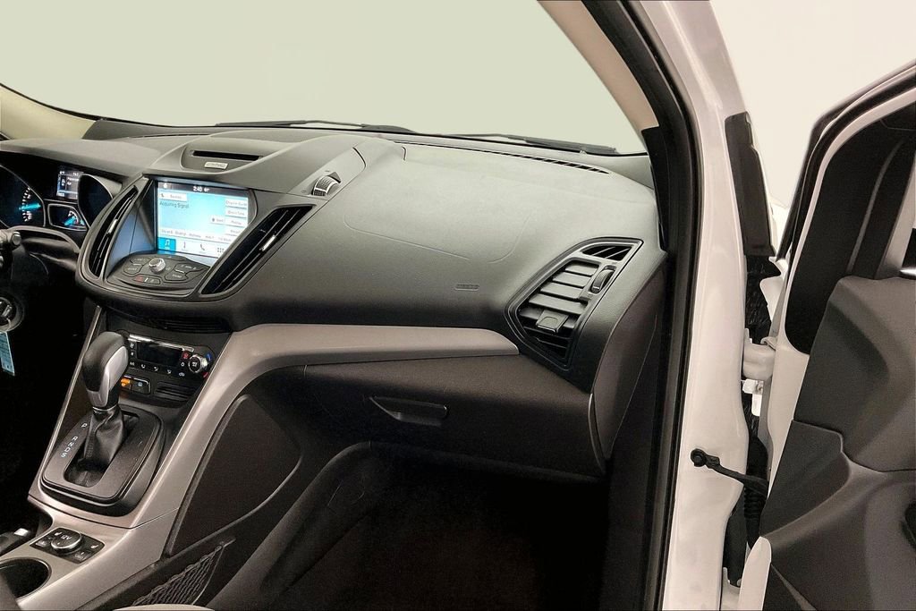 Used 2016 Ford Escape SE w/ Equipment Group 201A image 22