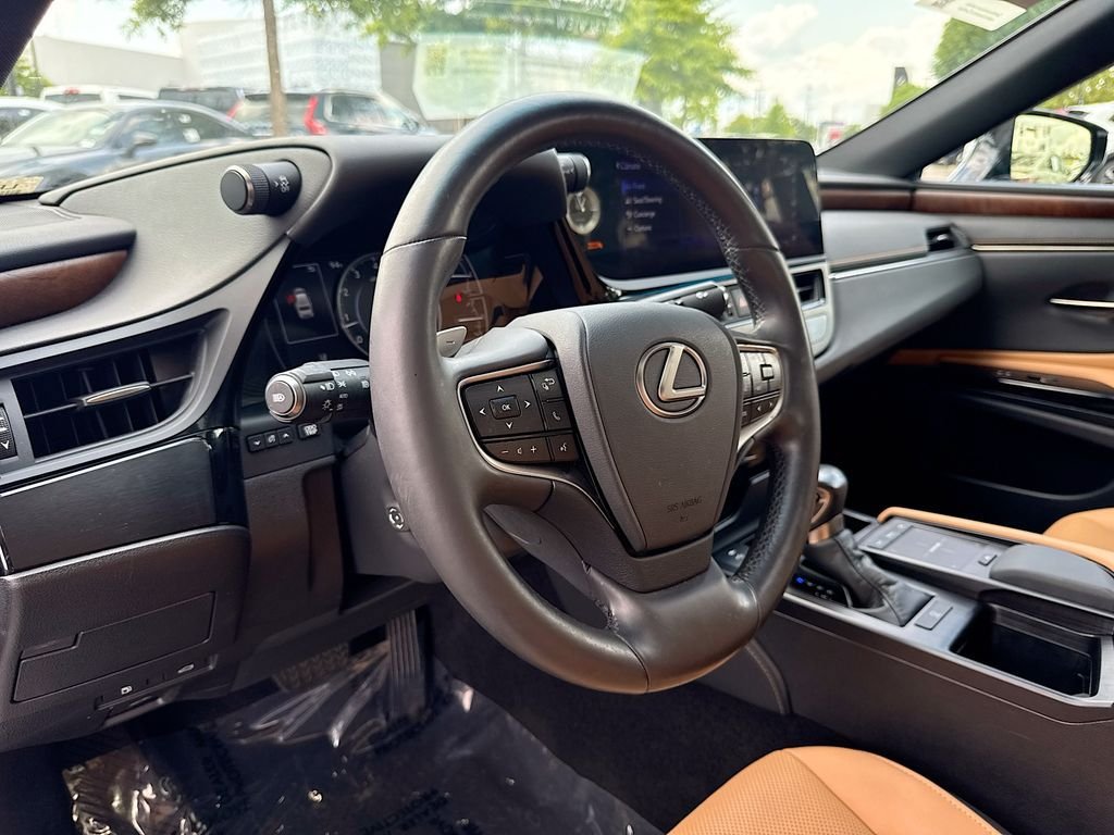 Used 2022 Lexus ES 350 w/ Premium Package FWD image 21