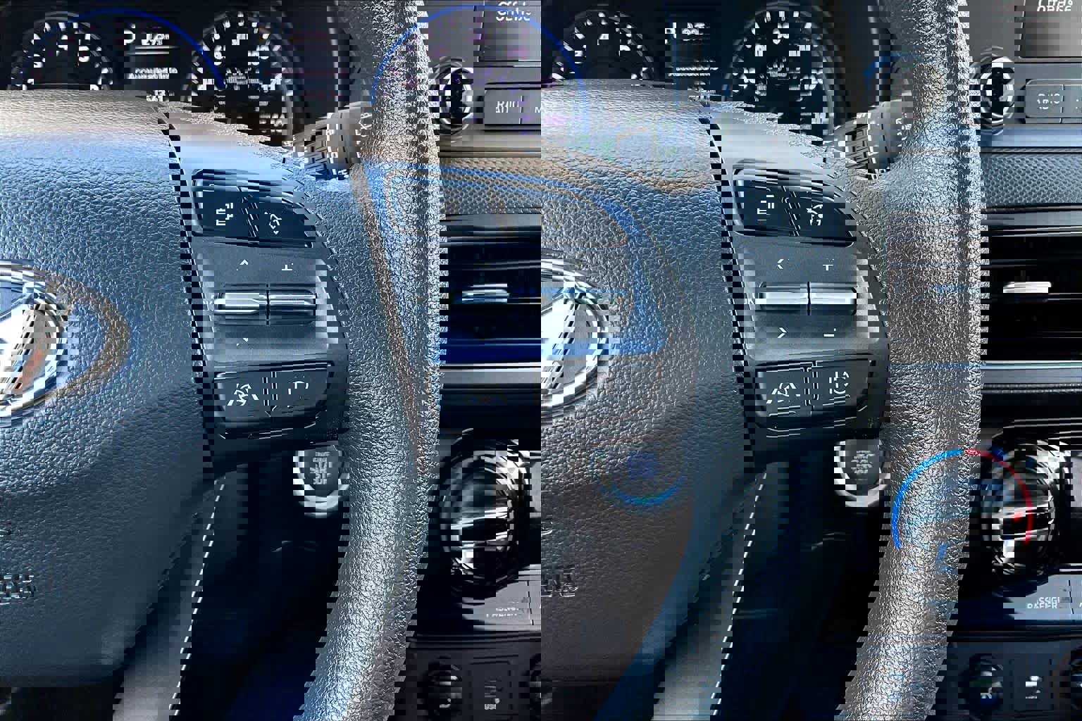 Used 2023 Hyundai Kona SEL image 25