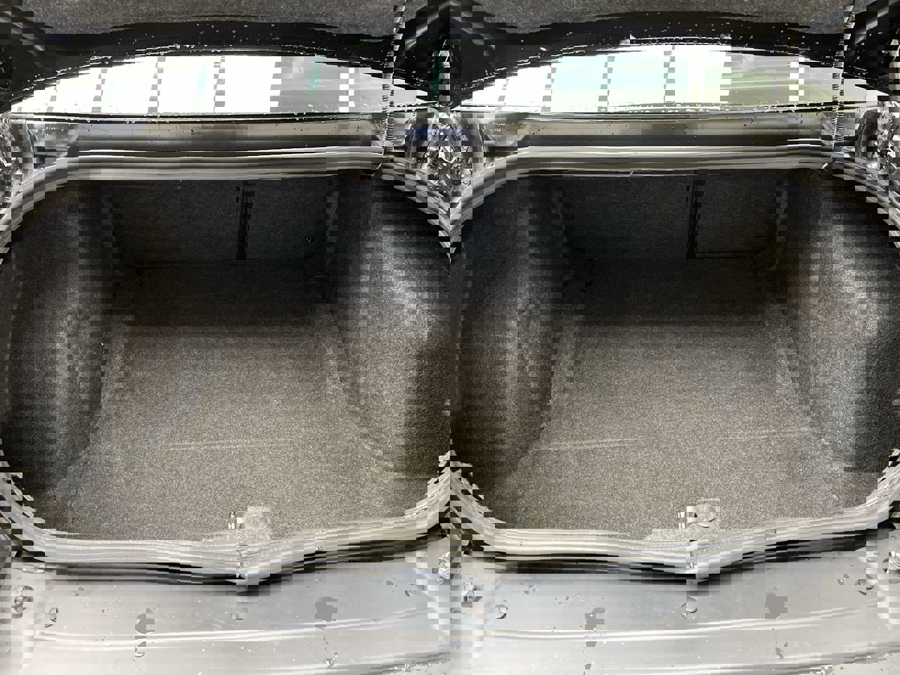 Used 2018 Dodge Challenger R/T Plus RWD image 29