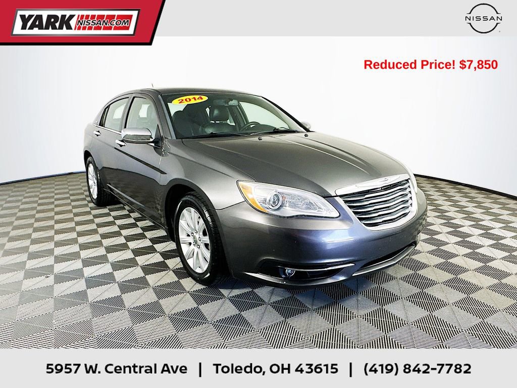 Used 2014 Chrysler 200 Limited