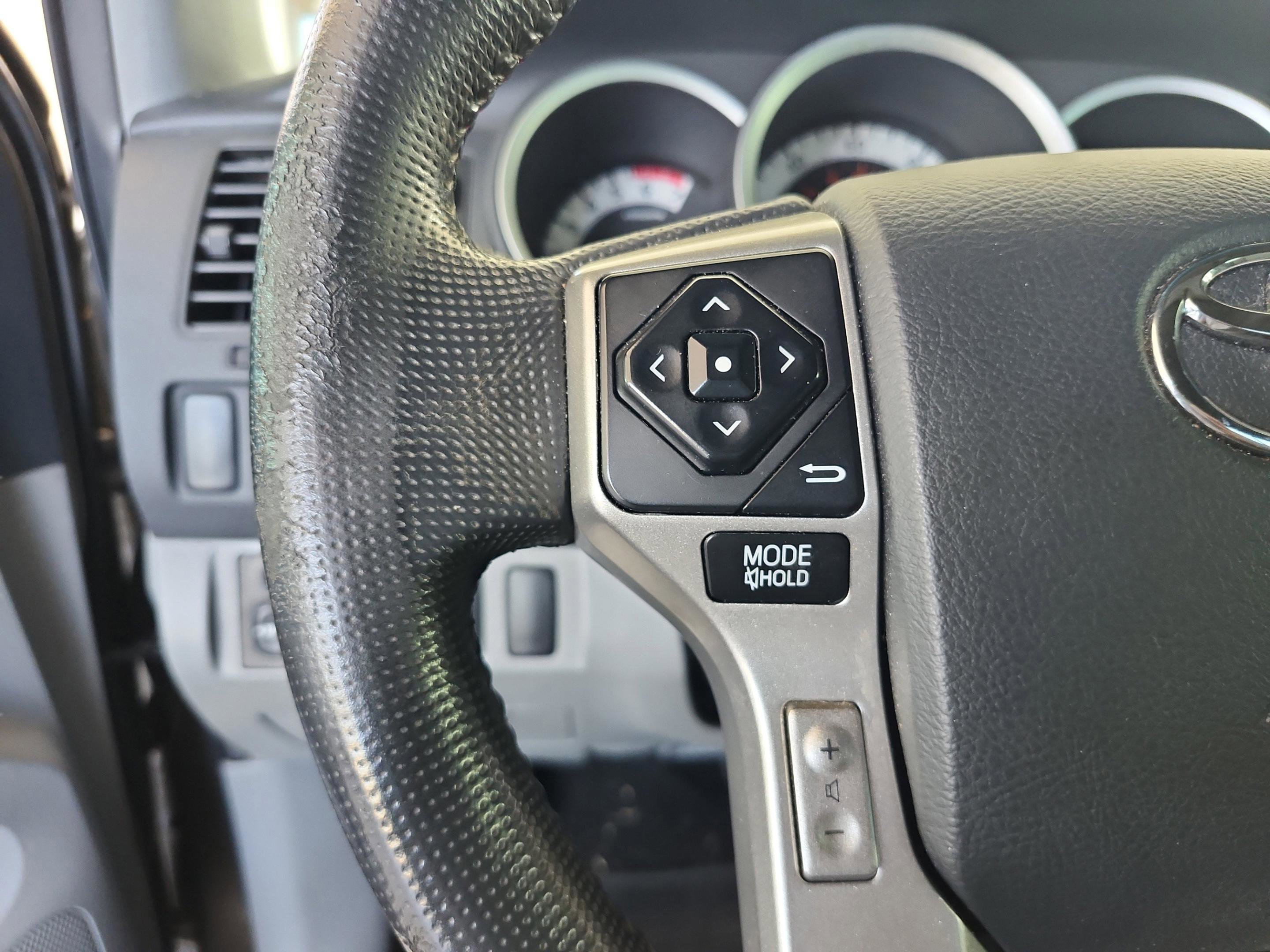 Used 2014 Toyota Tacoma 2WD Access Cab w/ SR5 Package image 15
