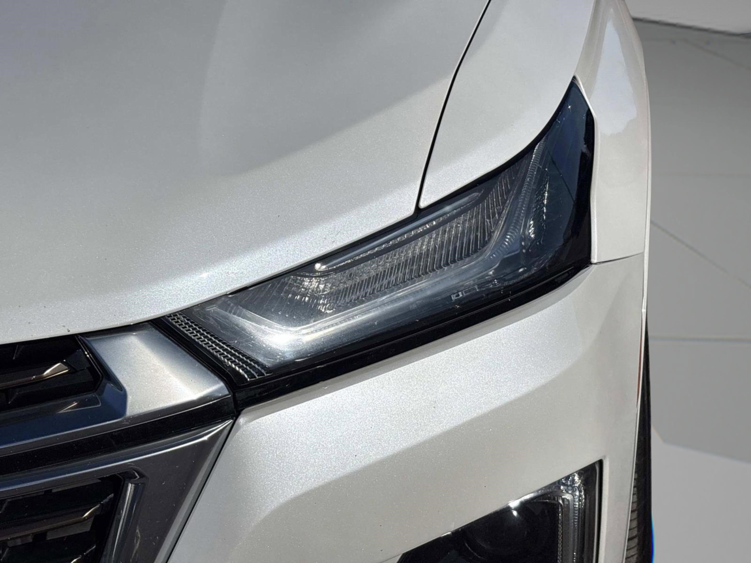 Used 2023 Chevrolet Traverse High Country w/ LPO, Cargo Package image 11