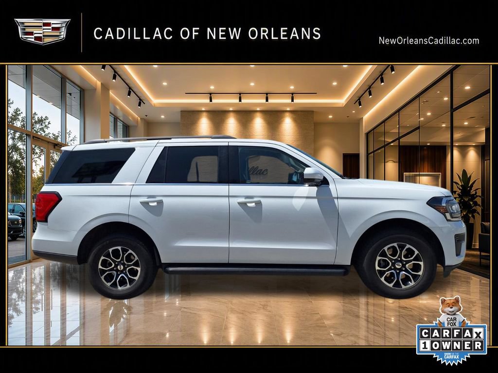 Used 2024 Ford Expedition XLT RWD image 2