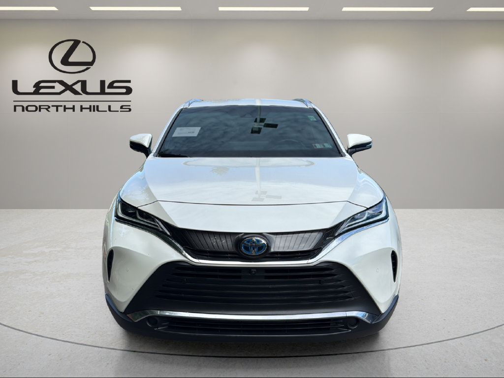 Used 2021 Toyota Venza Limited w/ Carpet Mat Package (TMS) AWD/4WD image 2