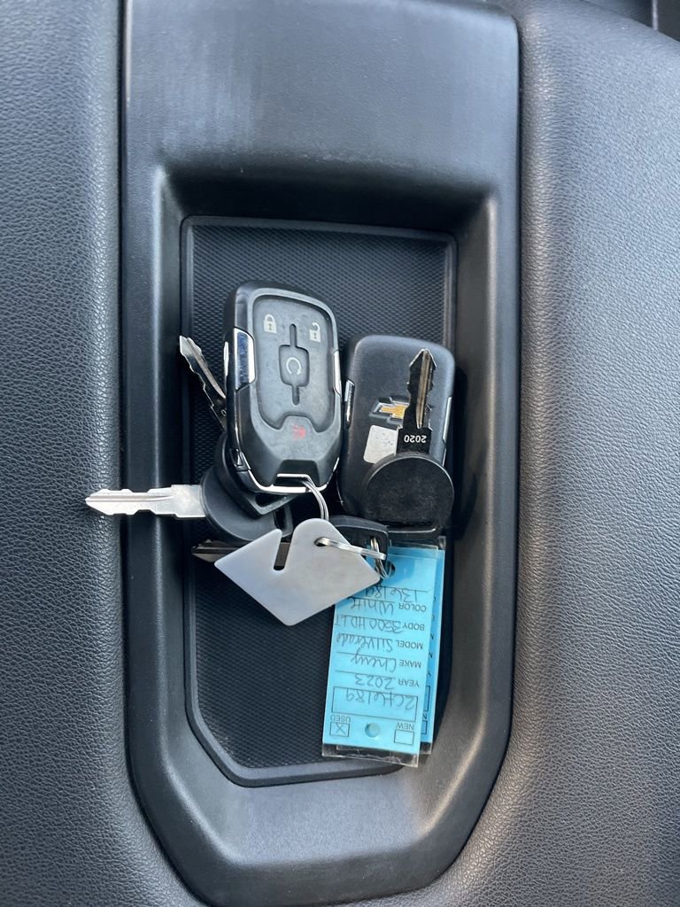 Used 2023 Chevrolet Silverado 3500 LT w/ Convenience Package image 33