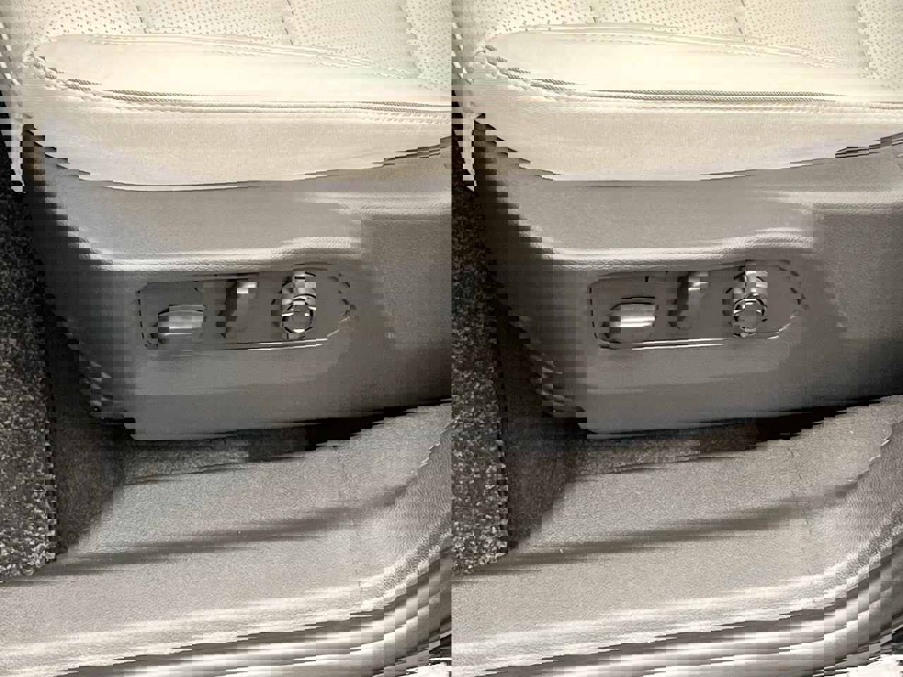 Certified 2024 Buick Envision Avenir image 12