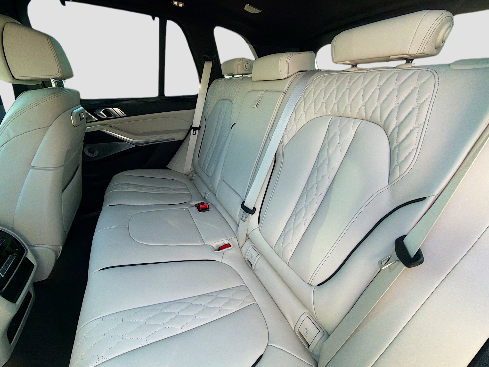 New 2026 BMW X5 M60i image 20