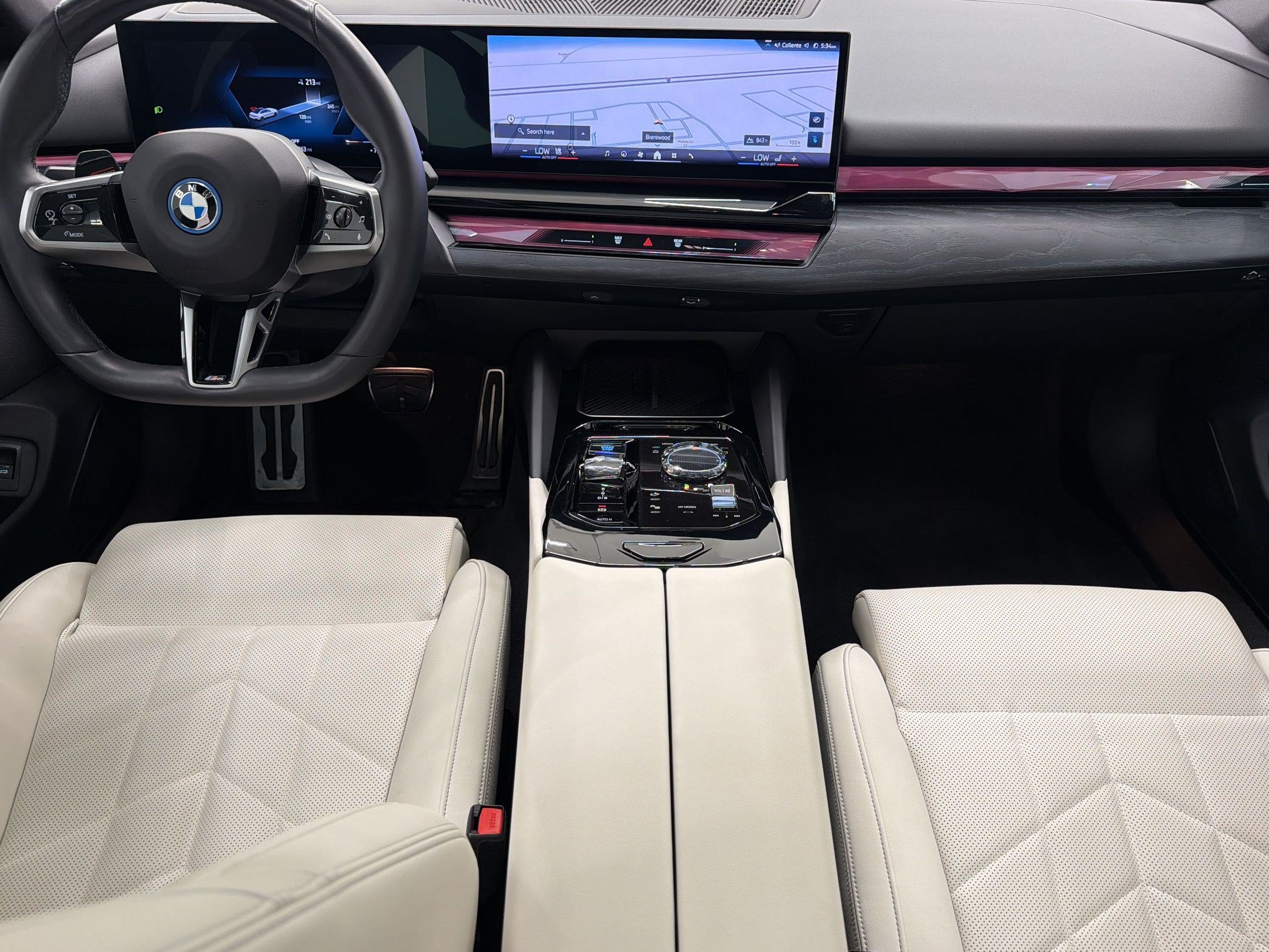 Certified 2024 BMW i5 eDrive40i w/ Executive Package RWD image 16