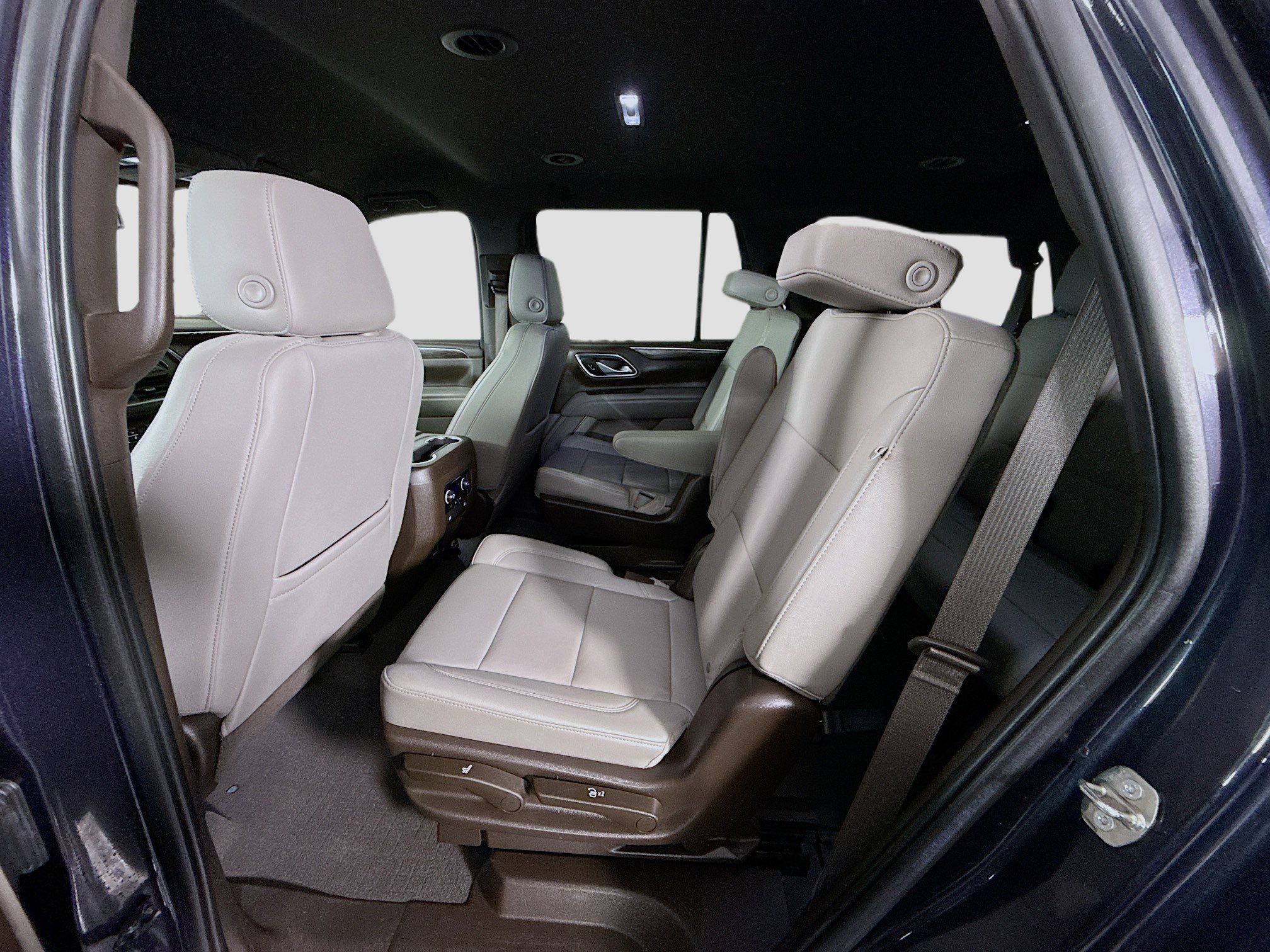 Used 2022 Chevrolet Tahoe Z71 w/ Max Trailering Package image 25