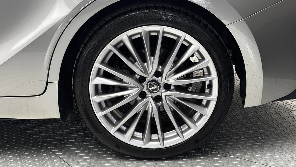 Used 2023 Lexus IS 300 AWD w/ Premium Package image 6
