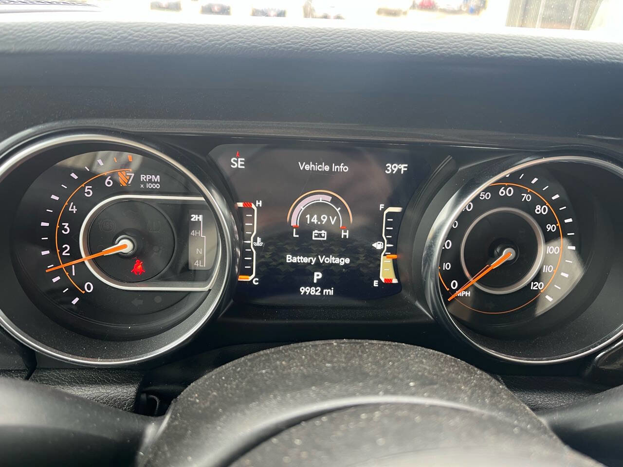 Used 2022 Jeep Gladiator Sport image 32