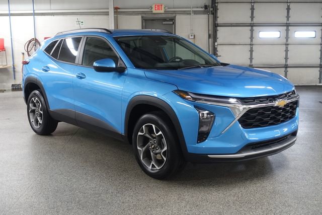 Used 2025 Chevrolet Trax LT