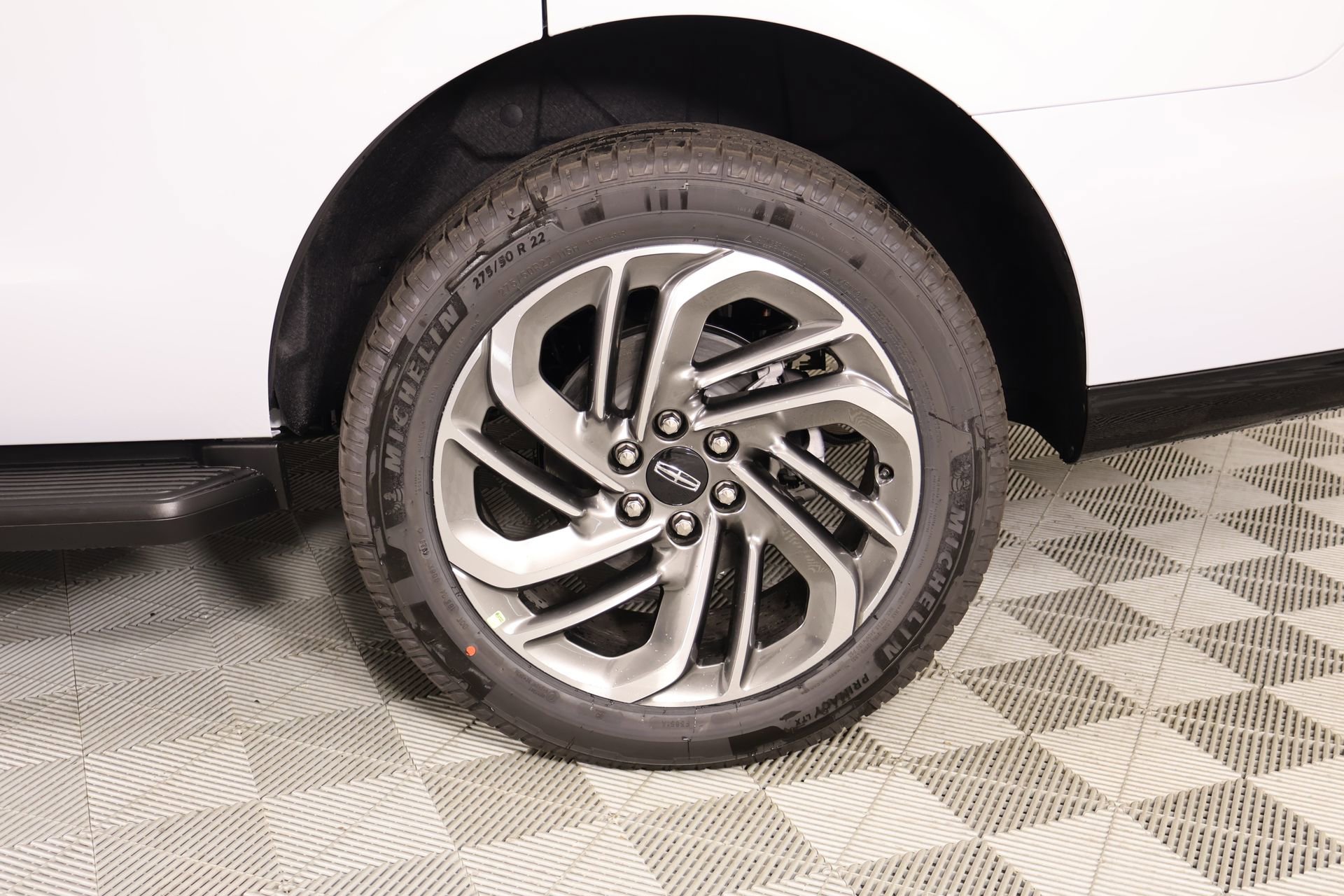 New 2026 Lincoln Navigator Premiere image 19