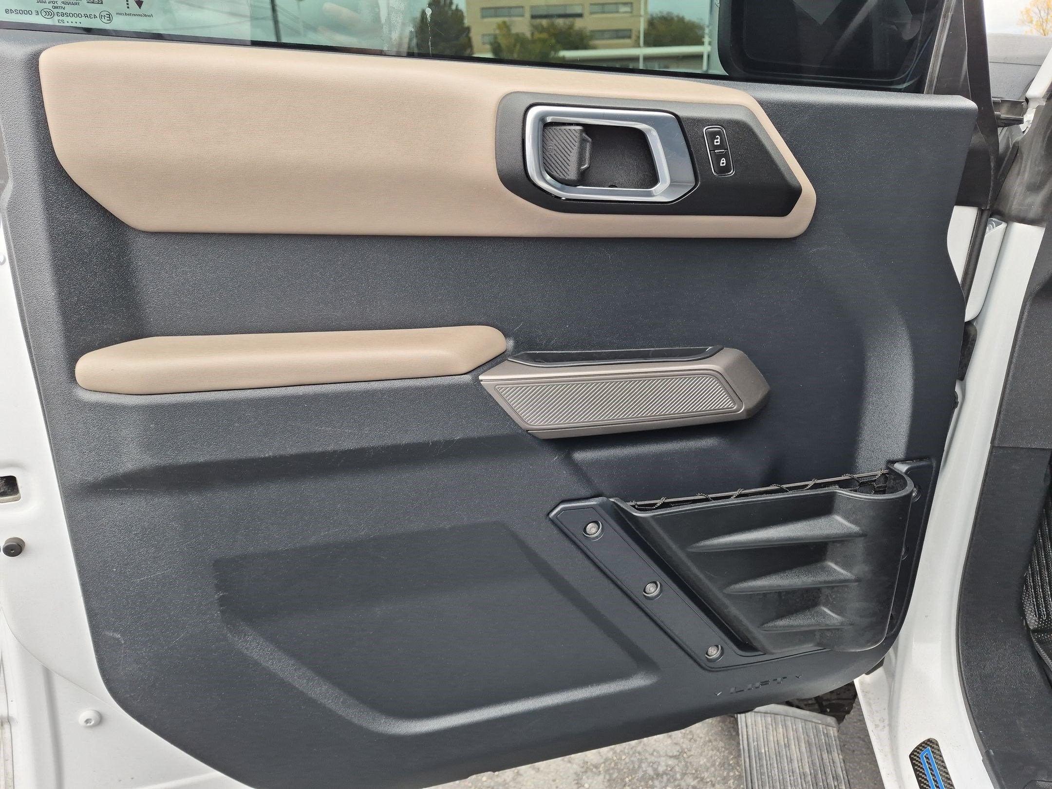 Used 2023 Ford Bronco Wildtrak AWD/4WD image 15