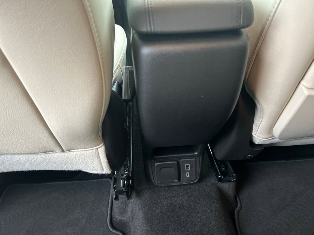 Used 2020 Buick Encore GX Essence w/ Advanced Technology Package image 26